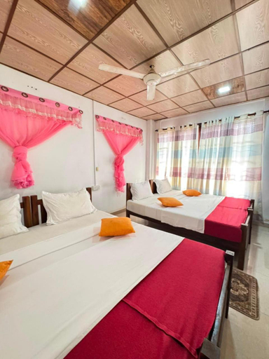 Bedroom 2, Dulmini Holiday Resort, N. Palatha Central