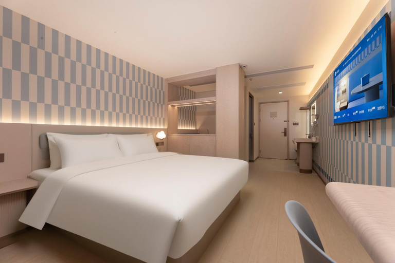 Bedroom 2, Hanting Hotel Shanghai North Bund Ningguo Road Metro Station, Shanghai