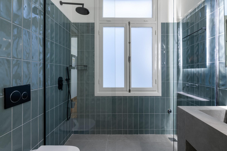 Room 2, 3bdr Modern Design Bright Interiors in Plaka, Attica