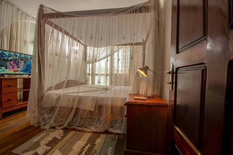 Bedroom 4, Hostellerie de la Sanaga, Sanaga Maritime