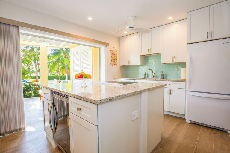Private kitchen 3, The Island Houses of Cayman Kai
