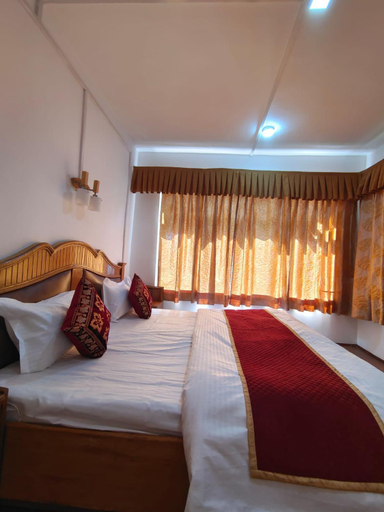 Bedroom 3, Royal Galaxy Pahalgam, Anantnag