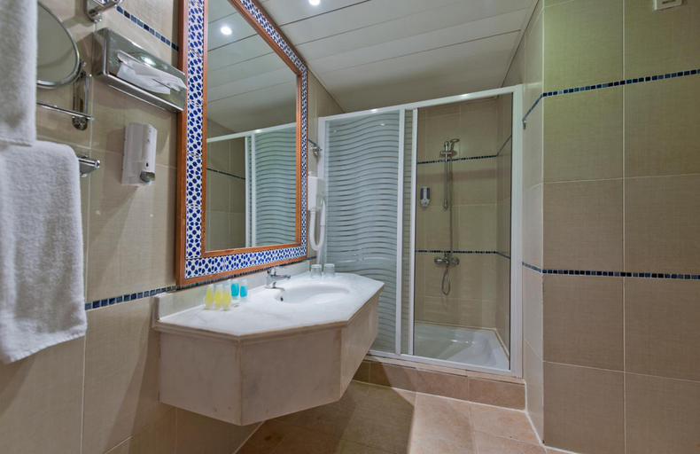 Bathroom 4, Amphoras Blu - Ultra All Inclusive - Adults Only, Sharm el-Sheikh