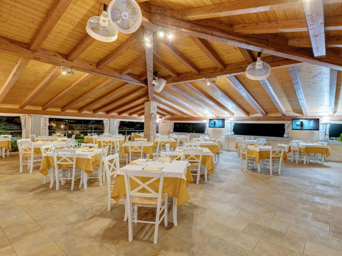 Facilities, Apartment in Badus with communal Pool, Olbia-Tempio