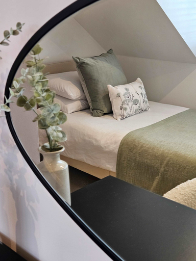Room 5, Nancys Nook - Whitby, North Yorkshire