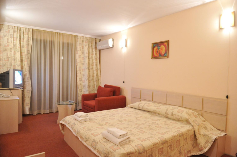 Bedroom 3, Семеен Хотел Сокол, Sandanski