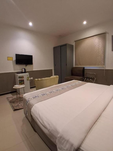 Room 3, Alhalm Aljamel Serviced Apartments, Jeddah