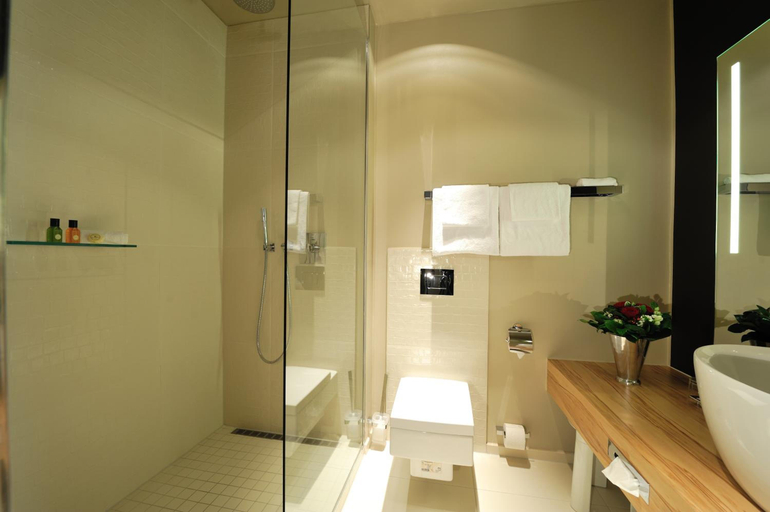 Bathroom 4, Stage47, Düsseldorf
