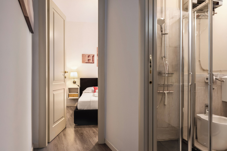 Bathroom 5, Appartamento Dogana by Wonderful Italy, Verona