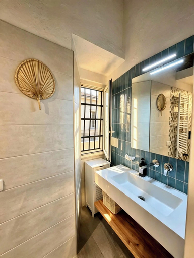 Bathroom 2, RODA Apartments, Napoli