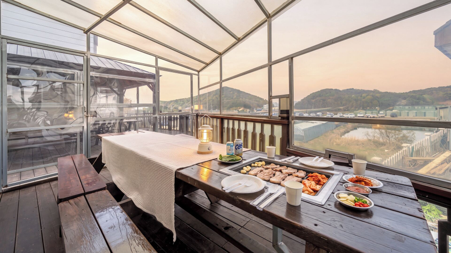 Food & Drinks 5, Daebudo Sketch Pension, Hwaseong
