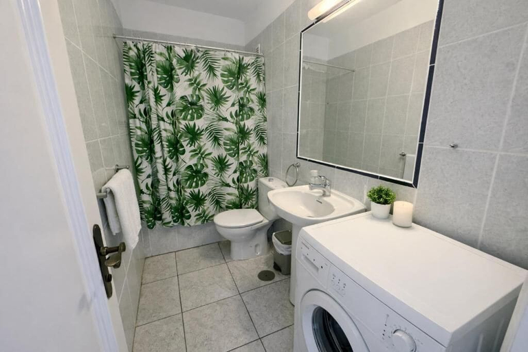 Bathroom, Apartment Chipeque, Santa Cruz de Tenerife