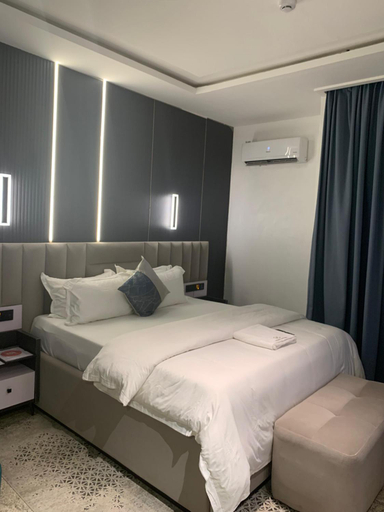2, Vegas Astoria Hotel and Suites, Anambra East