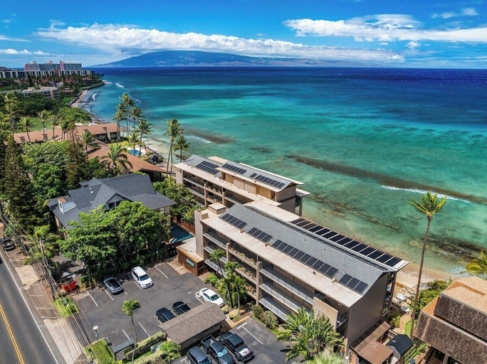 Interior 5, 2BD Oceanfront Condo With Pool Near Beach-nohonani 105, Maui