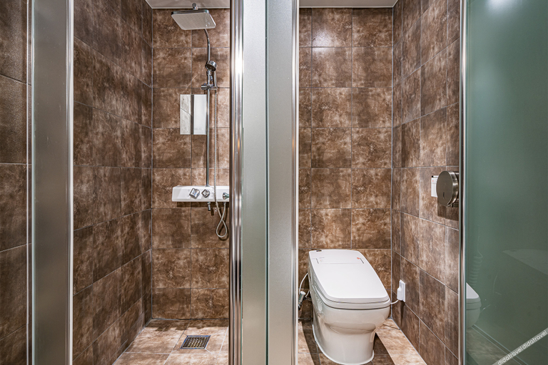 Bathroom 5, Ansan Hotel Wol, Ansan