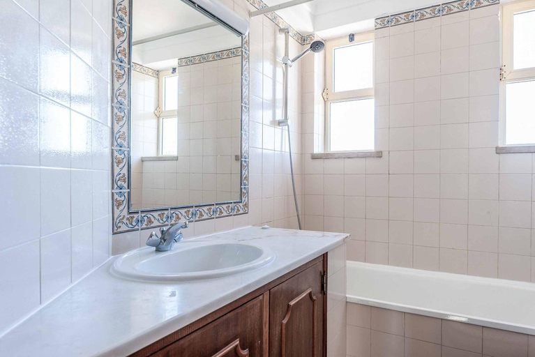 Bathroom 3, Villa Noras, Albufeira