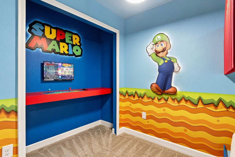 Children's theme room 3, Chic Disney Retreat With Fun Themed Rooms, Osceola