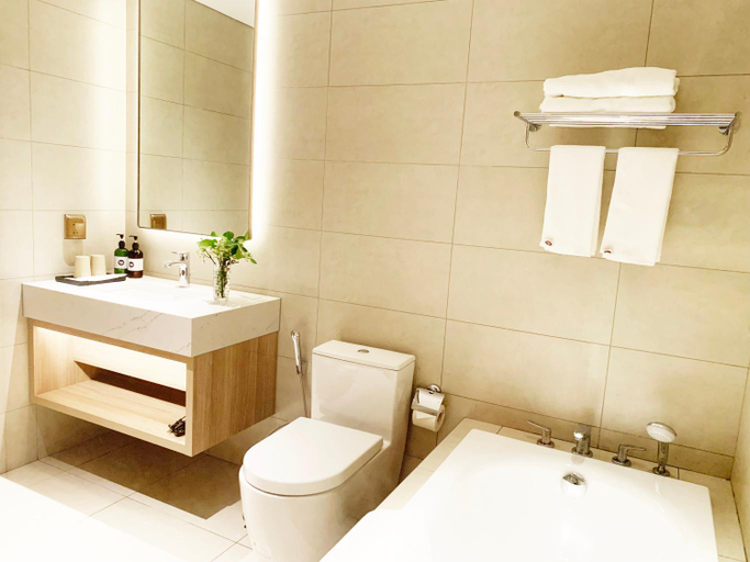 Bathroom 5, HB Serviced Apartment - Alacarte Hạ Long , Hạ Long