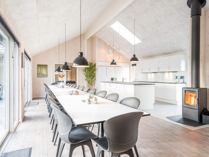 Others 4, 5 Star Holiday Home in Norre Nebel, Varde