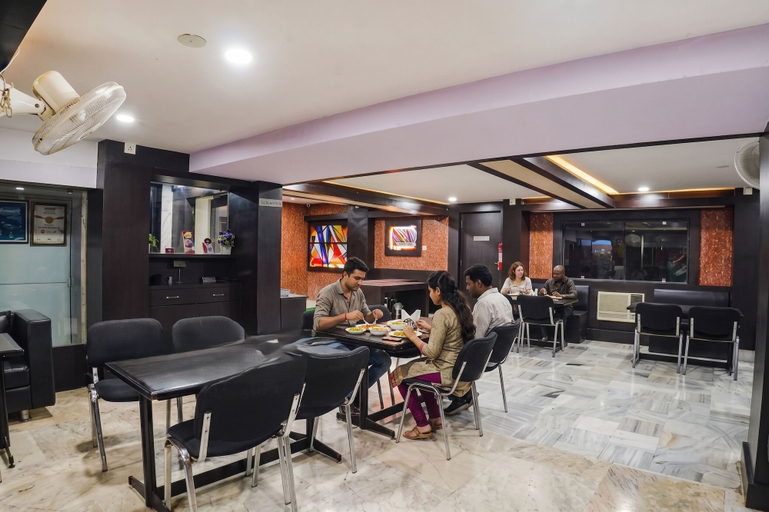 Food & Drinks 5, FabHotel Backstreet, Bhopal Railway Station, Bhopal