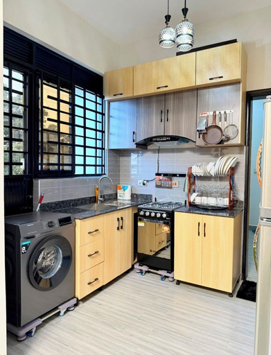 Private kitchen, Cassie Homes, Kampala