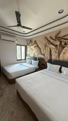 Room 3, Hotel Ishant, Devbhumi Dwarka