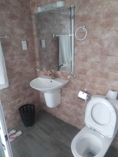 Bathroom 5, NAIROBI STAR Airport INN, Mavoko