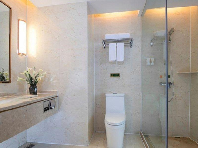 Bathroom 3, Vienna Hotel Jiangsu Zhangjiagang Passenger Terminal Station, Suzhou