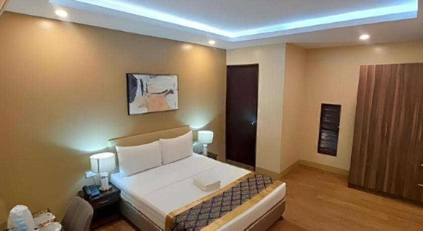 Bedroom 3, Beaver Hotel, Cebu City