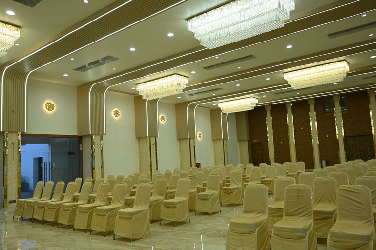 Banquet hall 5, Ghanshyam Resort, Dahod