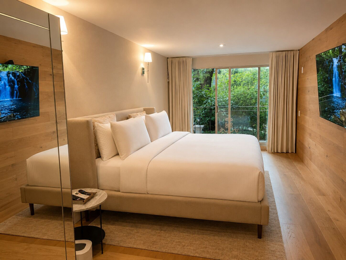Bedroom 5, TENNYSON HOUSE, Mexico City