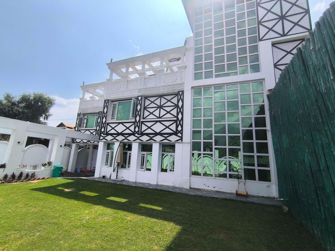 Exterior 2, Deluxe Room Holiday Homes, Srinagar