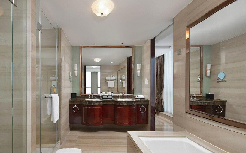 Bathroom 4, Taiyuan International Parkview Hotel, Taiyuan