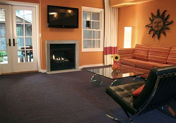 Others 4, Appellation Lodi - Wine & Roses Resort & Spa, San Joaquin