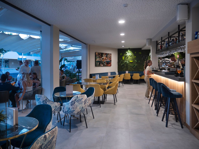Food & Drinks 5, INN Mallorca Aparthotel, Baleares