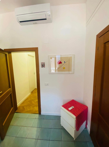 Bedroom 2, Fiore House, Florence