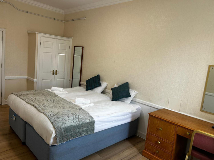 Bedroom 2, George Hotel, Burslem, Stoke-on-Trent, Stoke-on-Trent