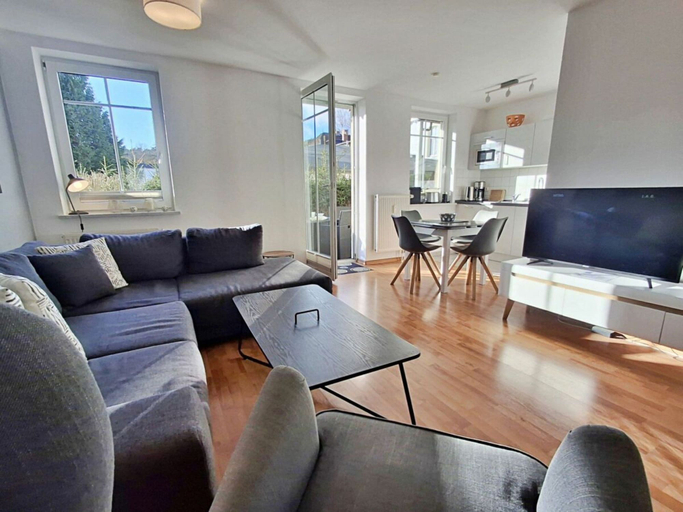 Living area 5, Villa Waldstrasse 05, Vorpommern-Greifswald