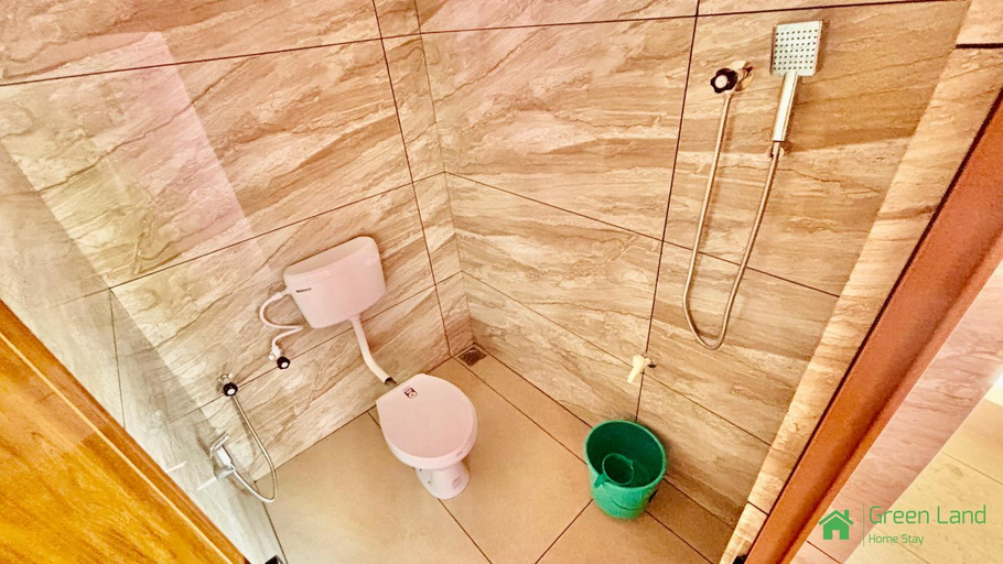 Bathroom 3, Green Land Homestay Munnar, Idukki