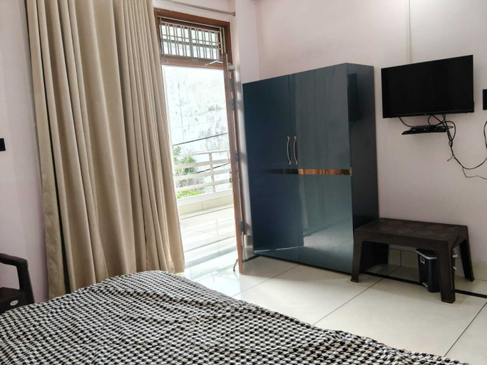 Room 3, Shri Shyam Gest House, Sultanpur