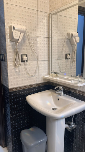 Bathroom 4, Outad United Hotel 2, Makkah