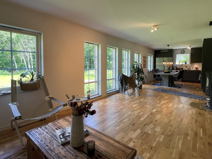 Interior 4, 5 Star Holiday Home in Klovedal, Tjörn
