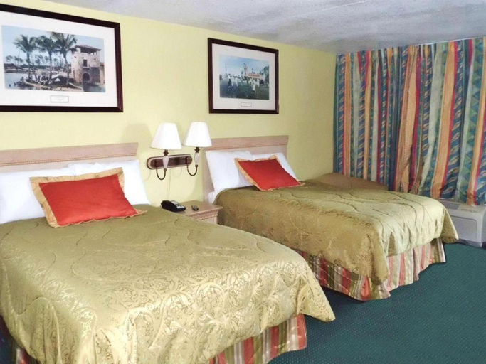 Bedroom 3, America's Best Inn Lakeland, Polk