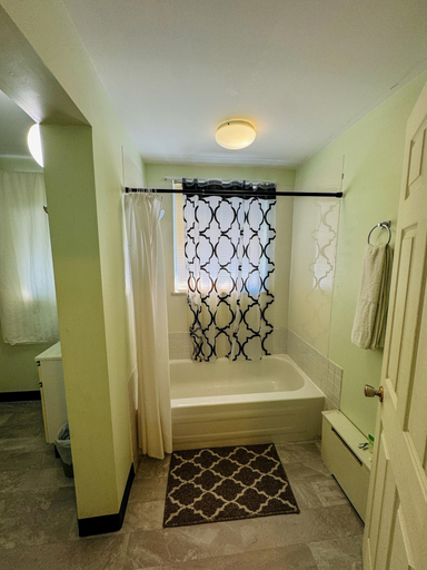 Bathroom 4, Asessippi Inn, Division No. 16