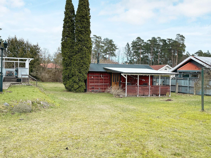 Primary image