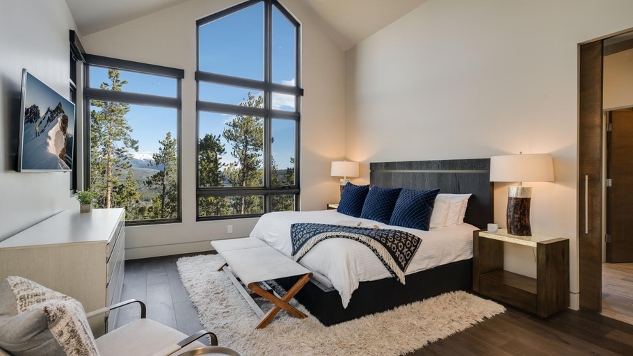 Bedroom 2, Vickerys Vantage, Summit
