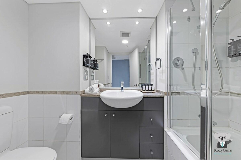 Bathroom 3, KozyGuru | Sydney CBD | 2 Bed Studio, Sydney