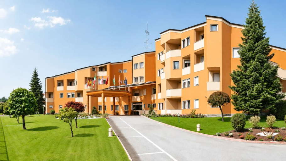 Primary image, Phi Hotel Pianfei, Cuneo