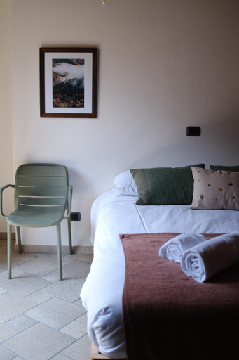 Bedroom 2, Locanda la Napoleonica, Cuneo