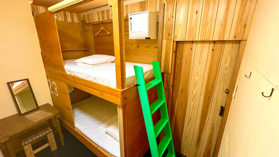 Bedroom 4, Guesthouse Opuntia - Hostel, Ishigaki
